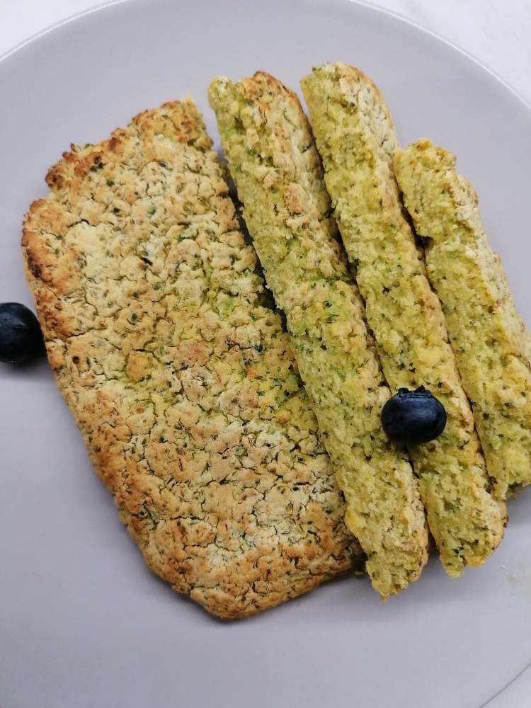 Царевичен кекс с&nbsp;броколи